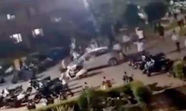 ধূমপান নিয়ে দুই গ্রুপের সংঘর্ষ, আটক ৩৩