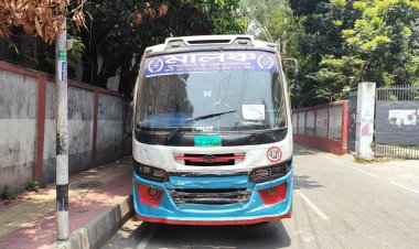 ঢাকা কলেজ ছাত্রকে মারধর, মালঞ্চ পরিবহনের ২ বাস আটক