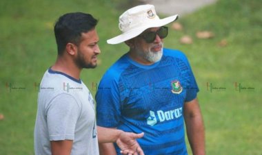 হঠাৎ মিরপুরের মাঠে সাকিব