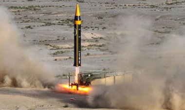 সুপারসনিক ক্ষেপণাস্ত্র উপস্থাপন করল ইরান