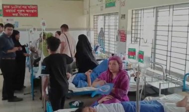 সেই বিদ্যালয়ের আরও ২০ শিক্ষার্থী হাসপাতালে 