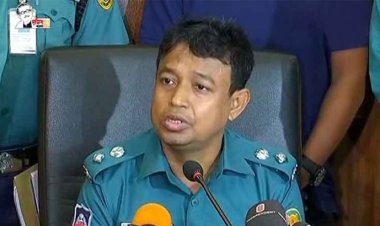 কেন আমাকে দেশ ছেড়ে চলে যেতে হবে: হারুন