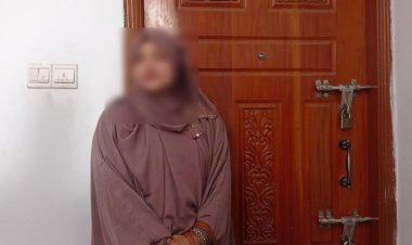 স্ত্রীর মর্যাদা পেতে যুবলীগ নেতার বাড়িতে নারীর অনশন