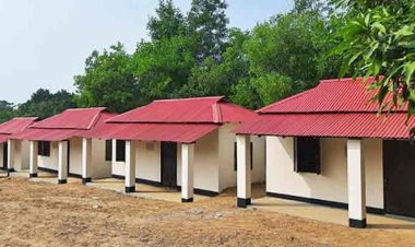 হবিগঞ্জে জমির মালিকও পেয়েছেন আশ্রয়ণের ঘর