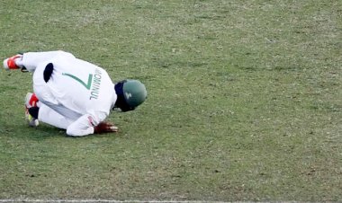 মুমিনুলের বাঁ-হাতের অবিশ্বাস্য ক্যাচ, বিপদে আফগানিস্তান