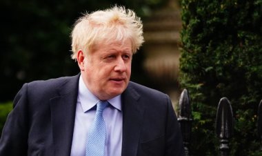 সাংবাদিকতায় ফিরে গেলেন বরিস জনসন