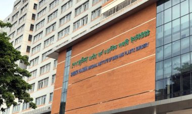 ওয়ারীতে অগ্নিকাণ্ড : দগ্ধ আরও একজনের মৃত্যু