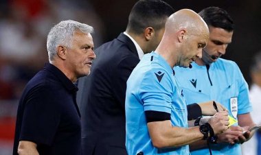 রেফারিকে গালি দিয়ে নিষিদ্ধ মরিনিয়ো