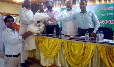 ফুলবাড়িয়ায় পাটচাষীদের প্রশিক্ষণ