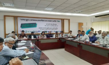 রাজউক নিজেই জলাশয় ভরাট করে হাউজিং করছে