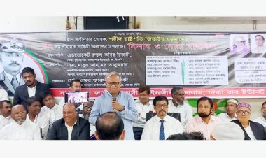 আ.লীগের পতনের জন্য চূড়ান্ত আঘাত হানতে হবে : রিজভী