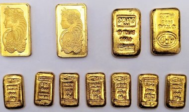 লুঙ্গির ভাঁজে লুকানো ছিল প্রায় এককেজি সোনা