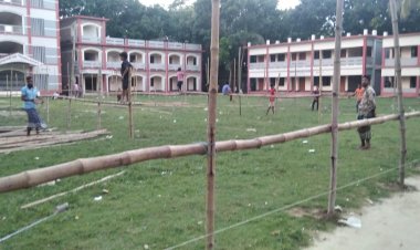 আাড়াইহাজারে নিষেধাজ্ঞা অমান্য করে স্কুল মাঠে আ’লী নেতারা পশুর হাট বসাচ্ছে