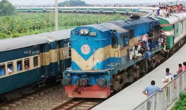 সোমবার চলছে ৫৫ জোড়া ট্রেন
