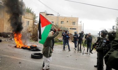 ১৭ বছরের কিশোরকে পুলিশের গুলি, প্রতিবাদে উত্তাল ফ্রান্স