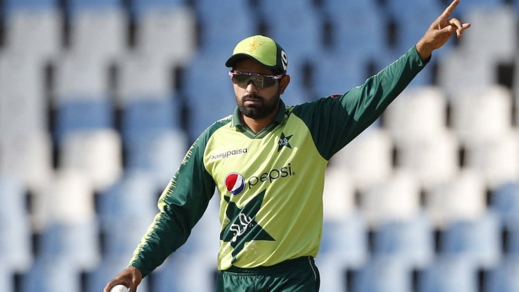 ‘দলে অধিনায়ক বাবরের প্রভাব প্রশংসাযোগ্য’