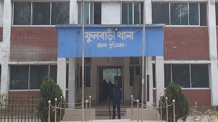 নিজের ট্রাক্টরের নিচে চাপা পড়ে চালকের মৃত্যু