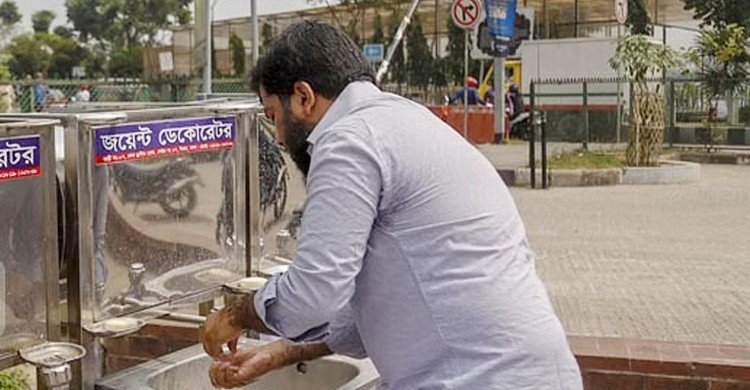করোনাকালে কাজে আসেনি ৩২৬ কোটি টাকার হাত ধোয়া প্রকল্প