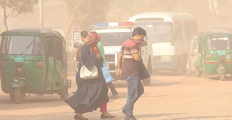বায়ুদূষণে শীর্ষে লাহোর, তৃতীয় ঢাকা