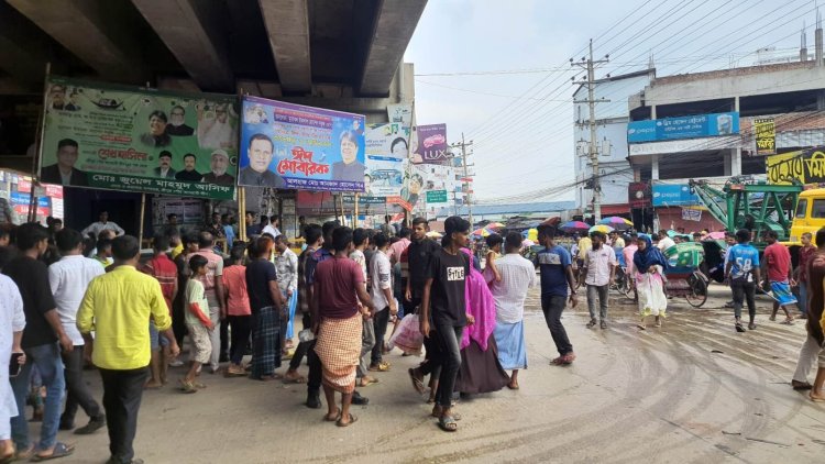 শ্রীপুরে কভার্ড ভ্যান ও অটোরিকশা চাপায় দুই শিশু নিহত