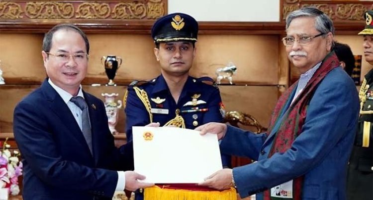 বাংলাদেশের বিভিন্ন খাতে ভিয়েতনামকে বিনিয়োগের আহ্বান রাষ্ট্রপতির