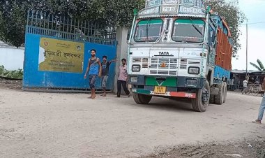 ছুটি শেষে বুড়িমারী স্থলবন্দর দিয়ে আমদানি-রপ্তানি শুরু