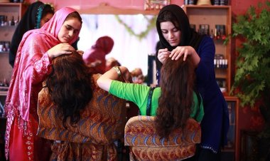 আফগানিস্তানে মেয়েদের রূপচর্চা কেন্দ্র বন্ধের নির্দেশ