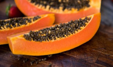 পেঁপে খেলে ত্বকের যে ৫ উপকার হয়