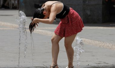 একদিনের ব্যবধানে ভেঙে গেল ইতিহাসের ‘সবচেয়ে গরম’ দিনের রেকর্ড