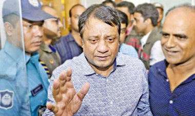 ৩০ কোটি টাকার দুর্নীতি মামলার আসামি আপন জুয়েলার্সের মালিক