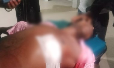 নারায়ণগঞ্জে সালিশ চলাকালে প্রতিপক্ষের ছুরিকাঘাতে