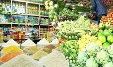 লাগামহীন বাজারে চরম অস্বস্তিতে ক্রেতারা