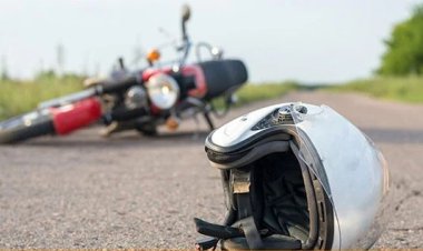 গাজীপুরে পিকআপ-মোটরসাইকেল সংঘর্ষে প্রাণ গেল দুই বন্ধুর