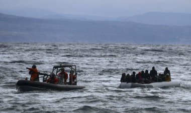 স্পেন যাওয়ার পথে ৩০০ অভিবাসনপ্রত্যাশী নিখোঁজ
