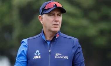 মেয়াদ বাড়ছে নিউজিল্যান্ড কোচ স্টিডের
