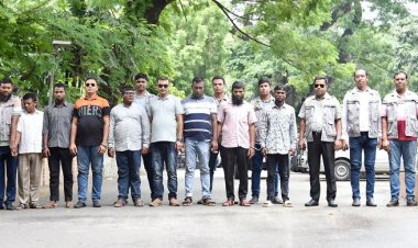 ডিবির সোর্স গড়ে তুলেছিলেন ‘ভয়ানক ডাকাত দল’