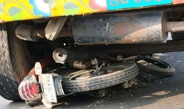 নসিমনের চাপায় প্রাণ গেল দুই মোটরসাইকেল আরোহীর