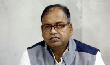 হা‌সিনার বিদায় ছাড়া কোন বিকল্প নাই: দুদু
