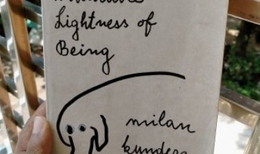 দ্য আনবেয়ারেবল লাইটনেস অব বিয়িংয়ের লেখক কুন্দেরা আর নেই