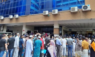 কুর্মিটোলা জেনারেল হাসপাতালে টিকিট-ডাক্তারে দুই ঘণ্টা, ওষুধ নিতে কয় ঘণ্টা?