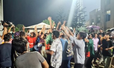 বাংলাদেশের রুদ্ধশ্বাস জয়ে আনন্দে মাতোয়ারা দর্শকরা