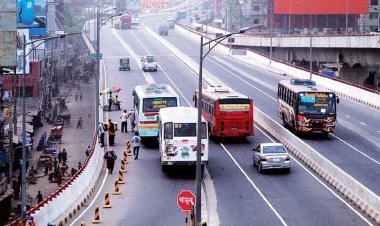 হানিফ ফ্লাইওভারে লাব্বাইক বাসের ধাক্কায় আইনজীবী নিহত