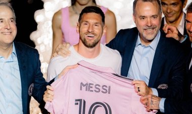 মেসিকে বরণ করে নিলো ইন্টার মায়ামি 