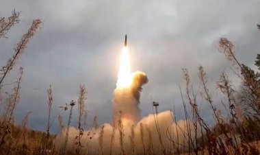 ব্যালিস্টিক ক্ষেপণাস্ত্র-ড্রোন দিয়ে ইউক্রেনে ব্যাপক হামলা রাশিয়ার