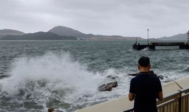 চীনে শক্তিশালী টাইফুনের আঘাত, নিরাপদ আশ্রয়ে ২ লক্ষাধিক মানুষ