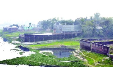 বংশী নদীর পাশের জায়গার লিজের নথি হাইকোর্টে তলব