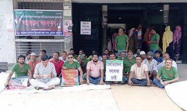 চুয়াডাঙ্গা সদর হাসপাতাল ২৫০ শয্যা বাস্তবায়নের দাবিতে আমরণ অনশন