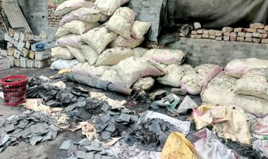 ব্যাটারি পোড়ানোর কালো ধোঁয়ায় পুড়ছে কৃষকের স্বপ্ন