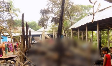 নবাবগঞ্জে আগুনে পুড়ল ৩ ঘর