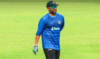 ‘ছুরি-কাঁচির’ নিচে যেতে হতে পারে তামিমকে